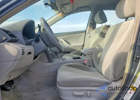 2007 Toyt Camry z USA, uszkodzony, nr VIN 4T1BE46K67U055979